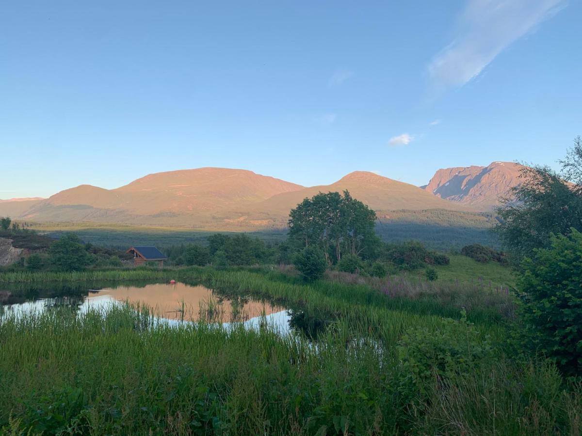 Wild Nurture Eco Luxury Offgrid Log Cabin Fort William Eksteriør bilde