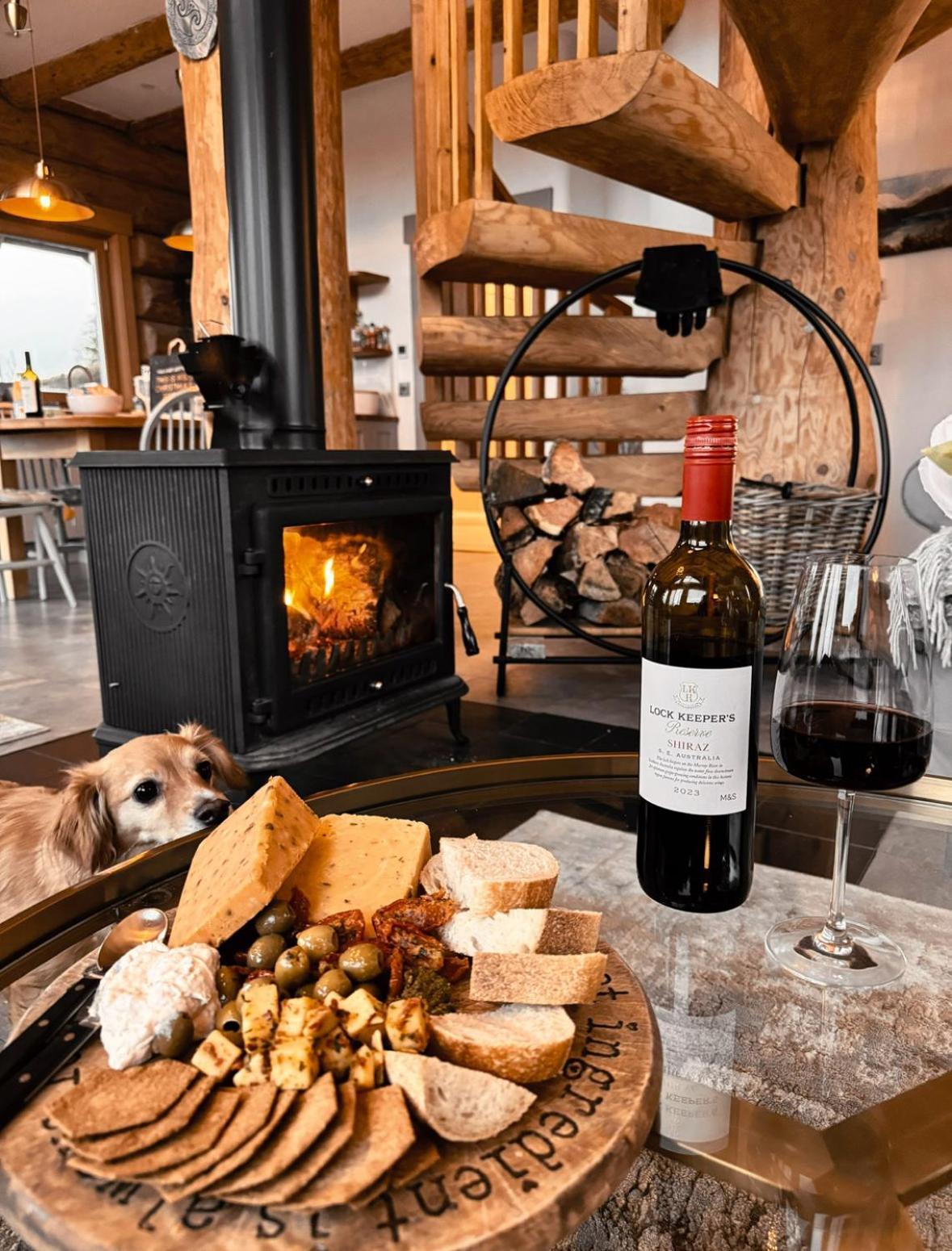 Wild Nurture Eco Luxury Offgrid Log Cabin Fort William Eksteriør bilde