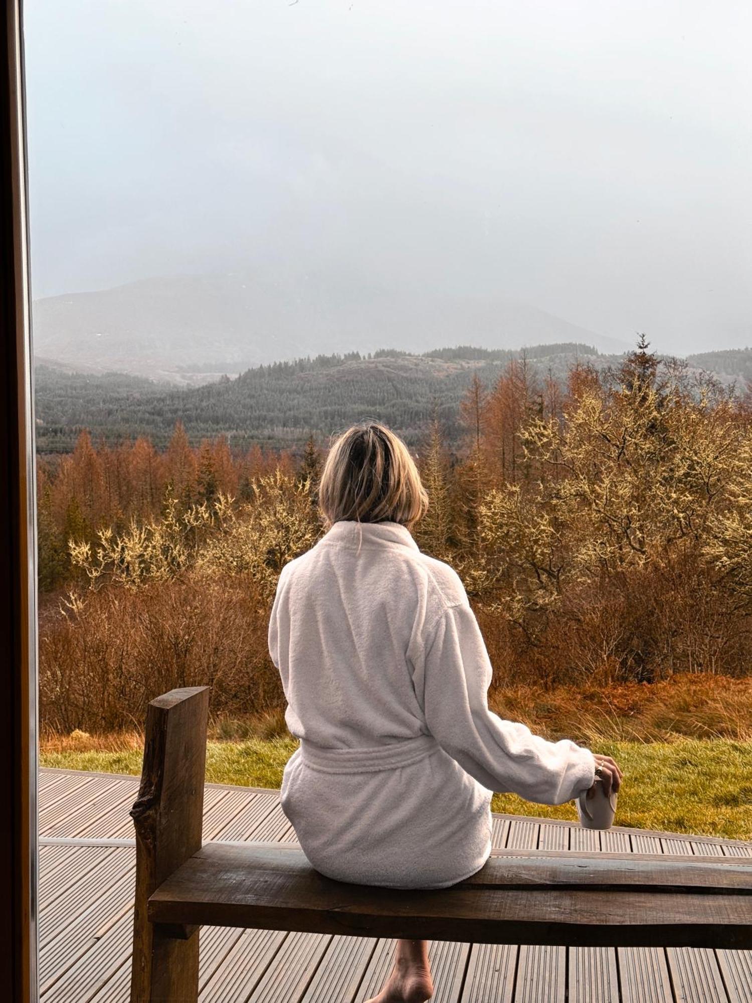 Wild Nurture Eco Luxury Offgrid Log Cabin Fort William Eksteriør bilde